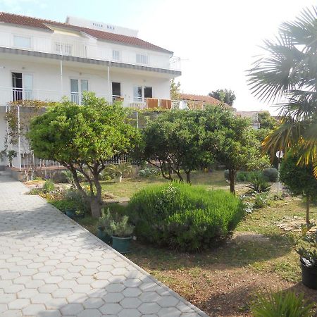 Apartments Gaj Brodarica  Luaran gambar