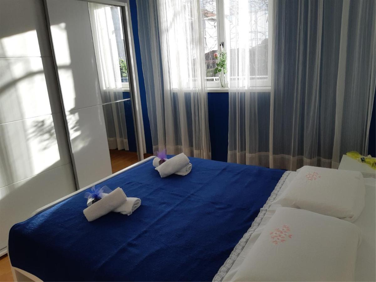 Apartments Gaj Brodarica  Luaran gambar