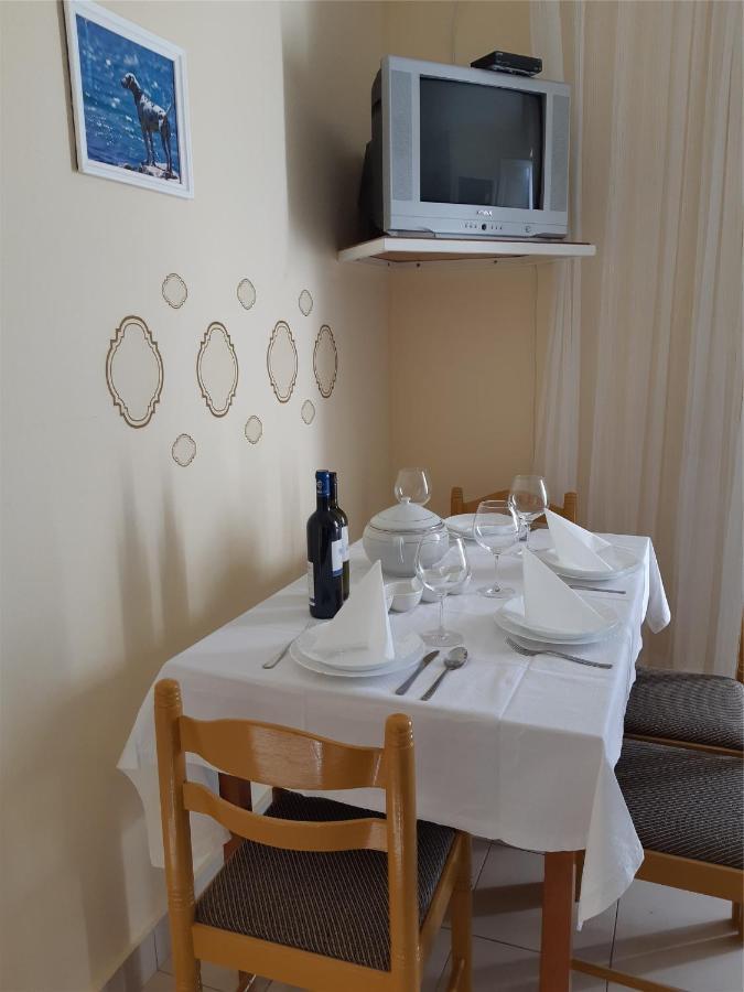 Apartments Gaj Brodarica  Luaran gambar