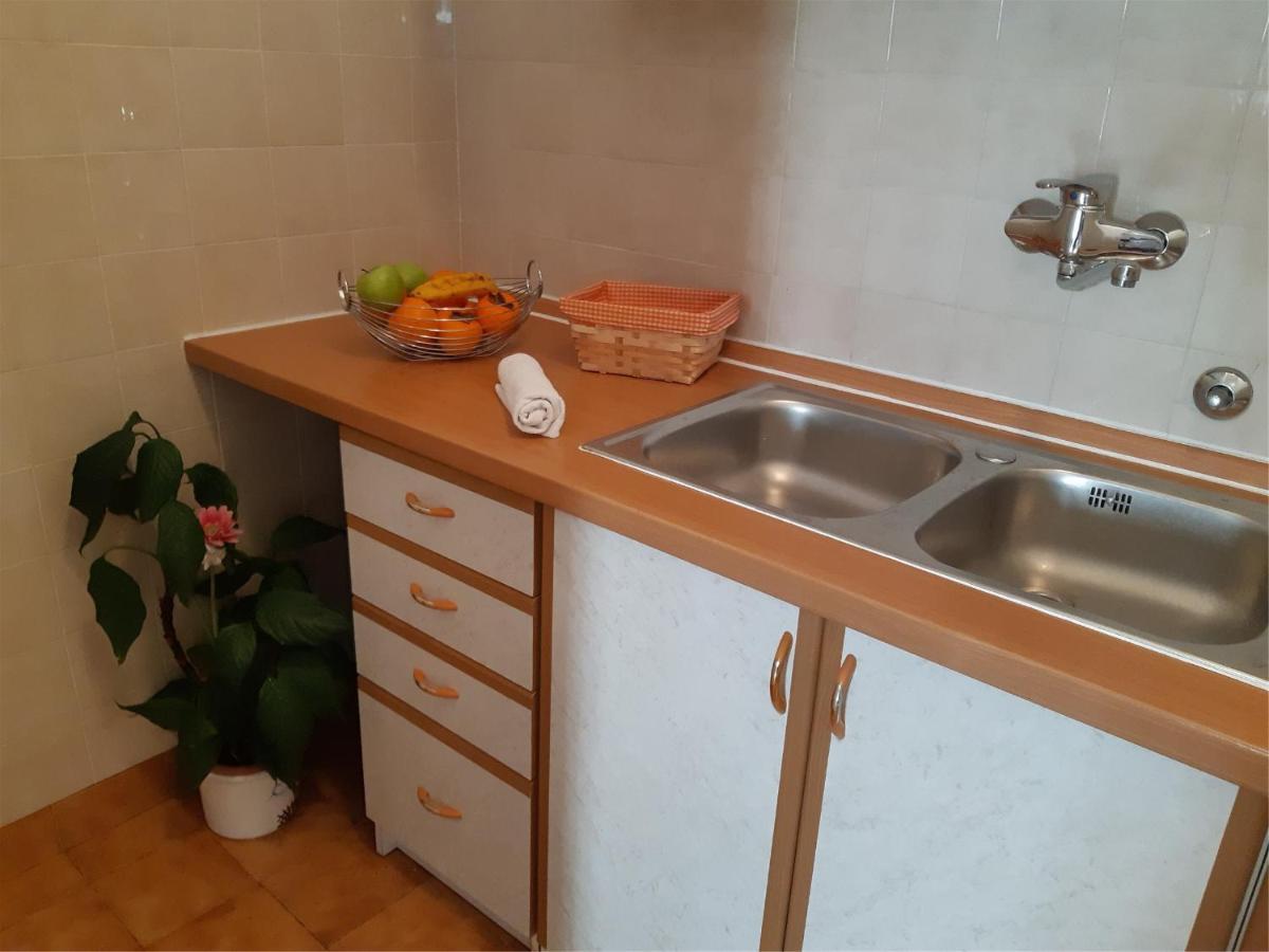 Apartments Gaj Brodarica  Luaran gambar