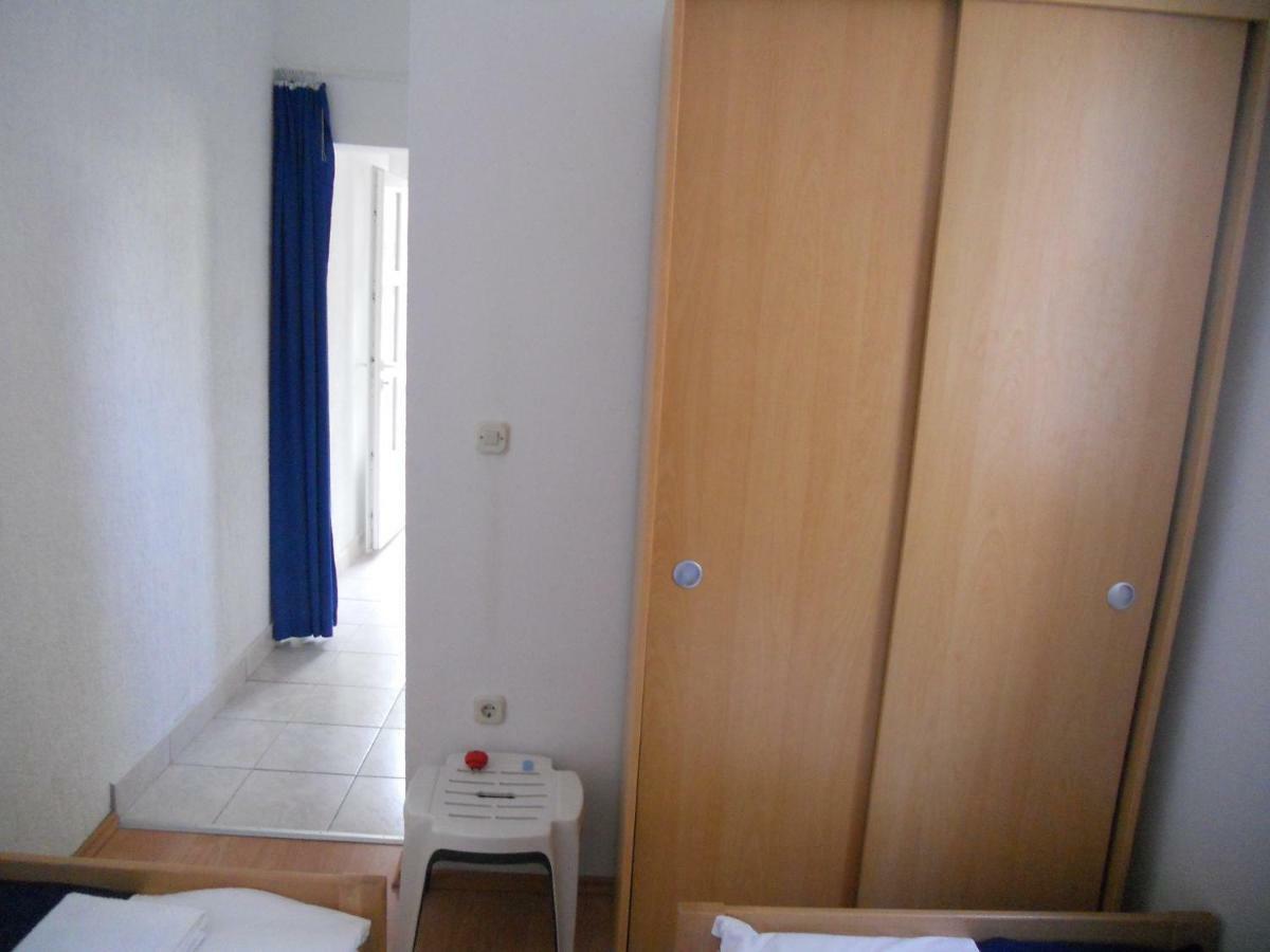 Apartments Gaj Brodarica  Luaran gambar