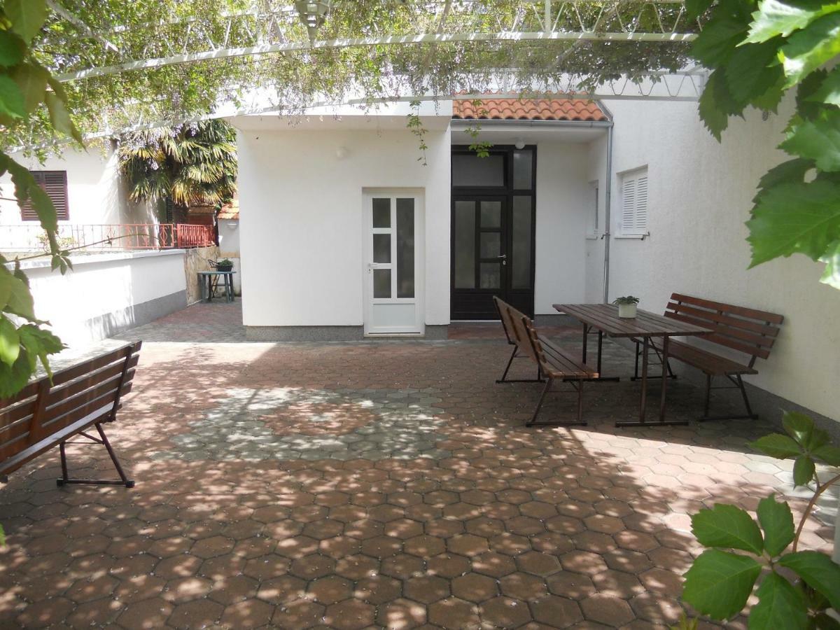 Apartments Gaj Brodarica  Luaran gambar
